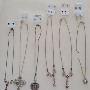 Elegant Necklace Set With Earrings